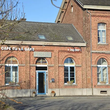 Old Village Train Station, Cleaning Included *